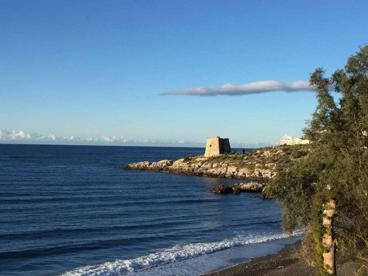 Apartamento Brisa Del Mar Almunecar Bagian luar foto